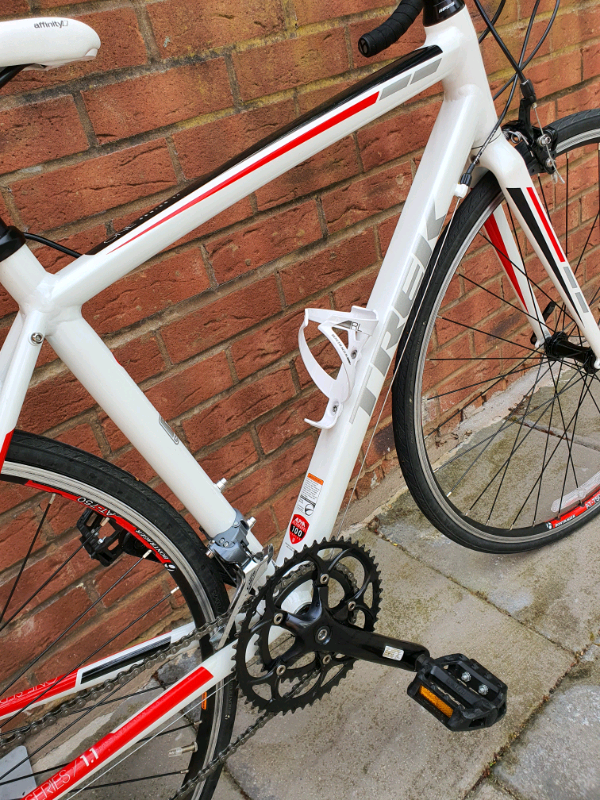 trek 1.1 road bike 2017